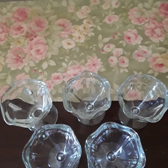 Vintage Sundae/Dessert Glasses - Set of Five - Made in Mexico - Picture 4 of 7